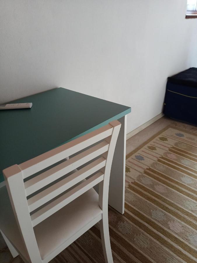 Апартаменти Vite Dipinte 1 Bilocale In Langa Новело Екстер'єр фото